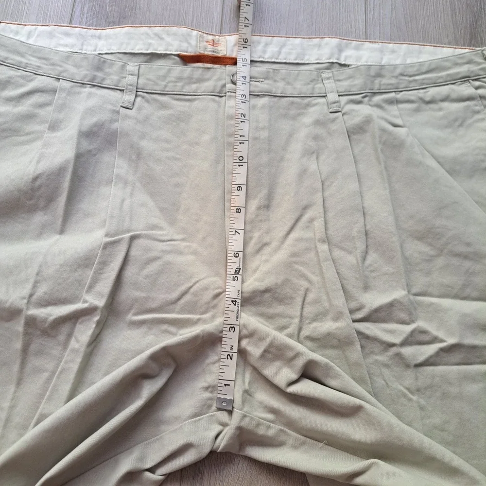 Dockers Shorts Perfect Short Big Tall Pleated Porcelain Khaki Men Size 56 NWT